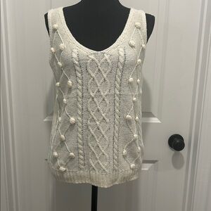 NWT Blu Pepper Women’s  Sleeveless V-neck Acrylic Sweater. Cream. Large